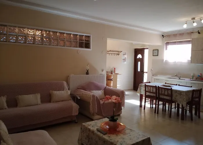 Fotini\'S Holiday Beach Home